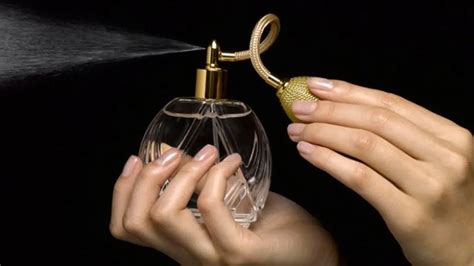 bagian tubuh yang disemprot parfum